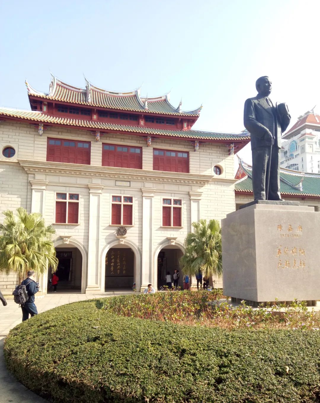致敬厦大美食的守护者：无惧高温，心亦滚烫