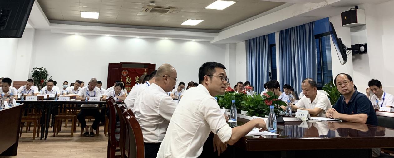 南强后勤召开“三提升、一自救”管理骨干专项内训班